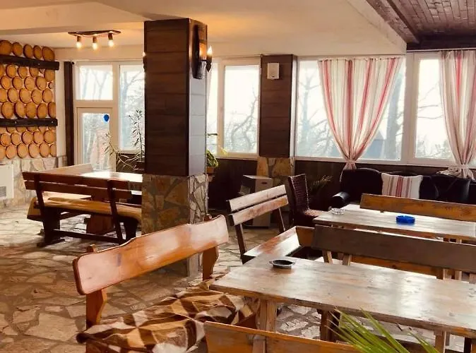 Lodge комплекс тополица -the Beautiful View Aytos