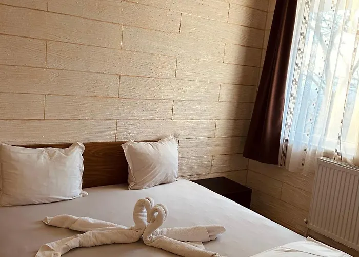 комплекс тополица -the Beautiful View Lodge